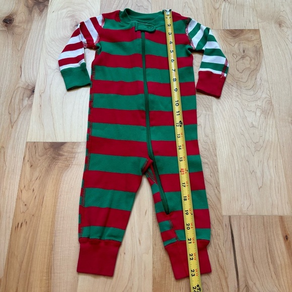 Hanna Andersson Green and Red Striped Christmas Zip Sleeper One Piece Pajamas - Picture 9 of 9